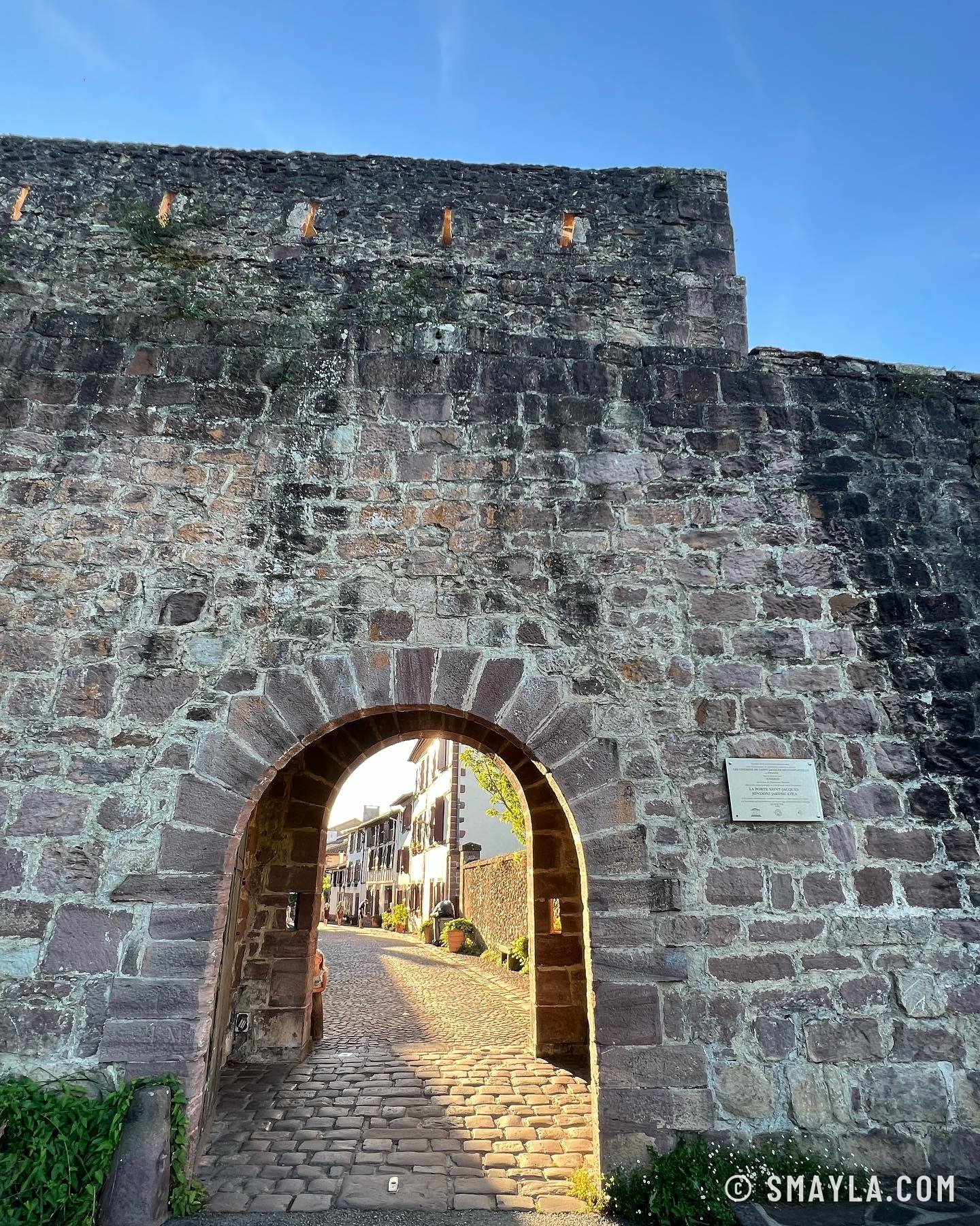 Une porte de Saint-Jean-Pied-de-Port
