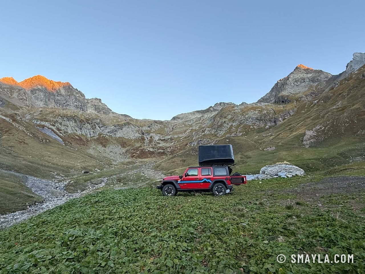 Bénévoles au Petit-Saint-Bernard