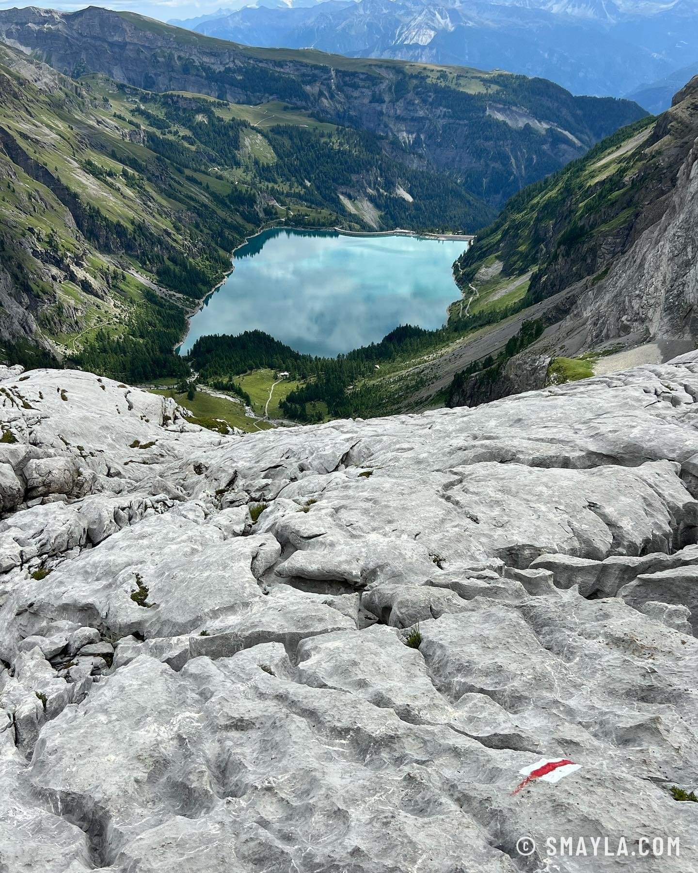 Le lac vu depuis le lapiaz
