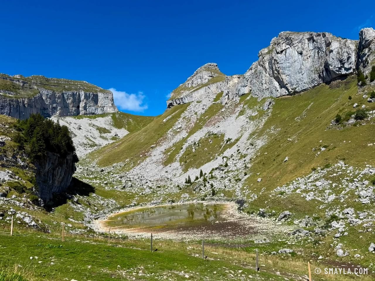 Combe sous les Tours d'Aï