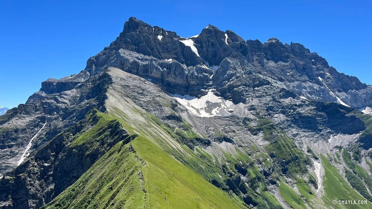 Arête face aux Dents du Midi