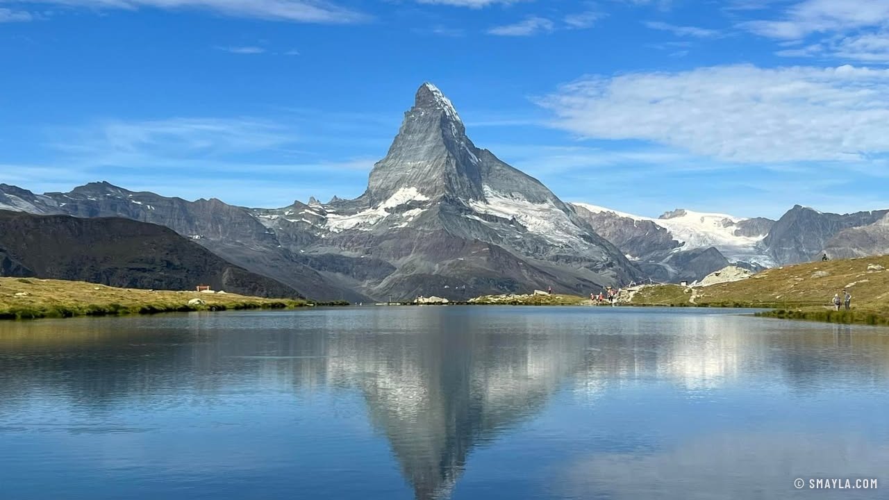 The perfect reflection of the Matterhorn