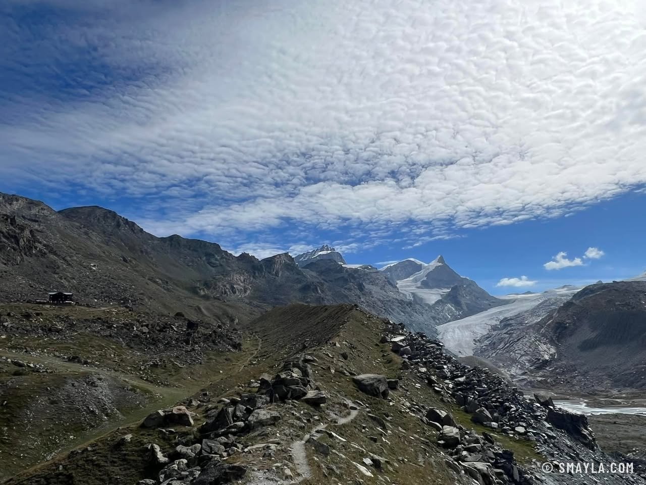 The gigantic moraine