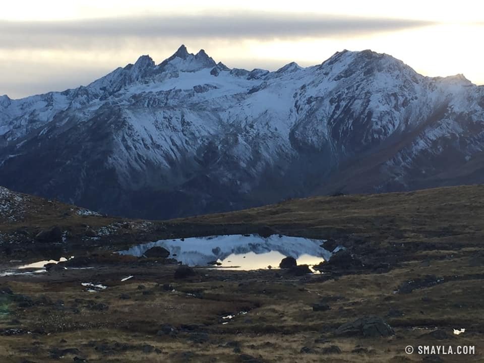Petit lac au coucher du soleil