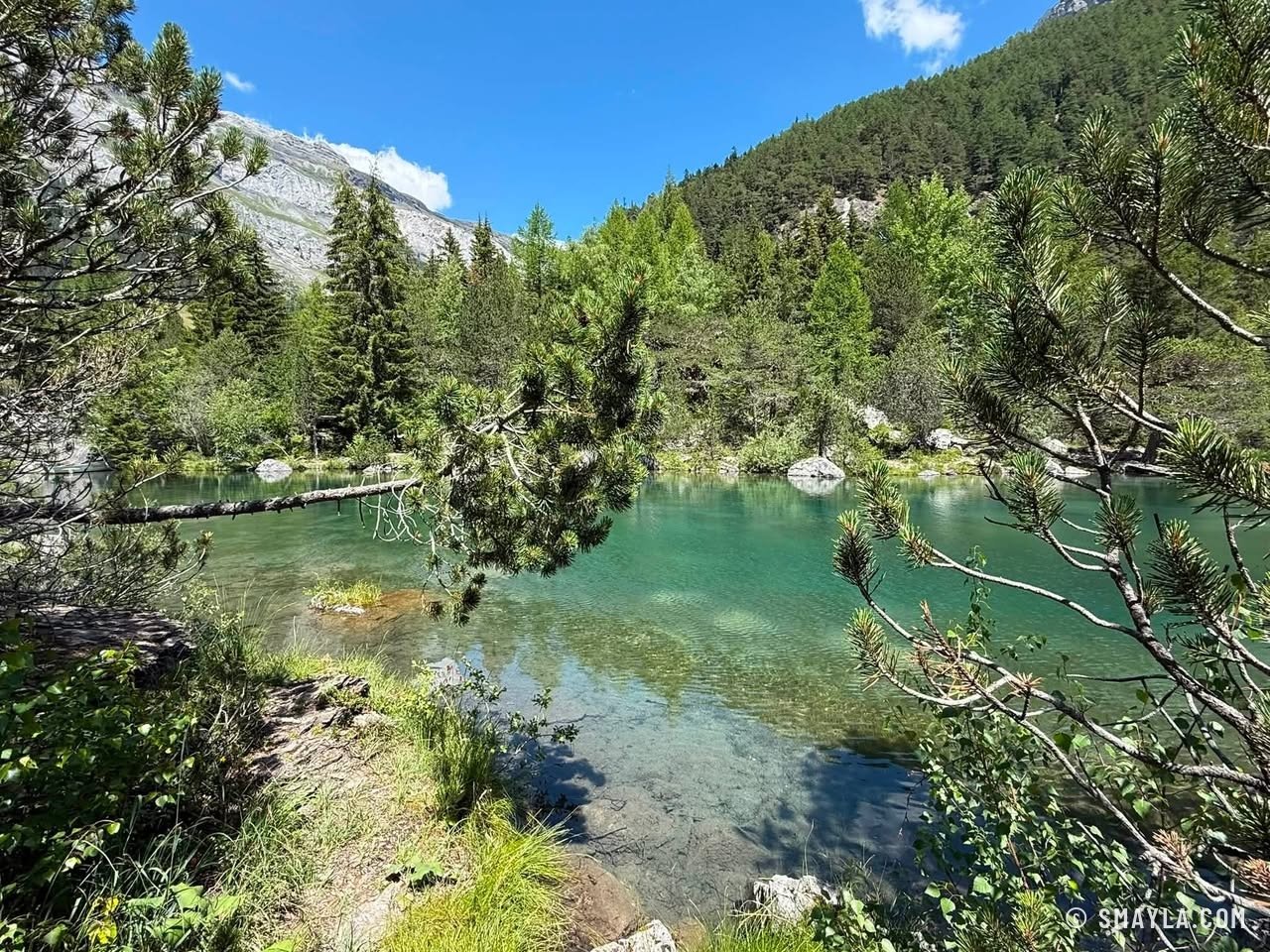 Eaux turquoise du lac