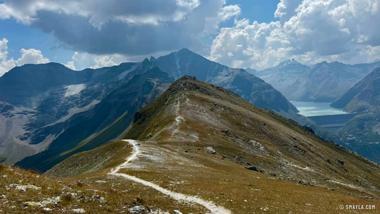 Ridge and Lac des Dix
