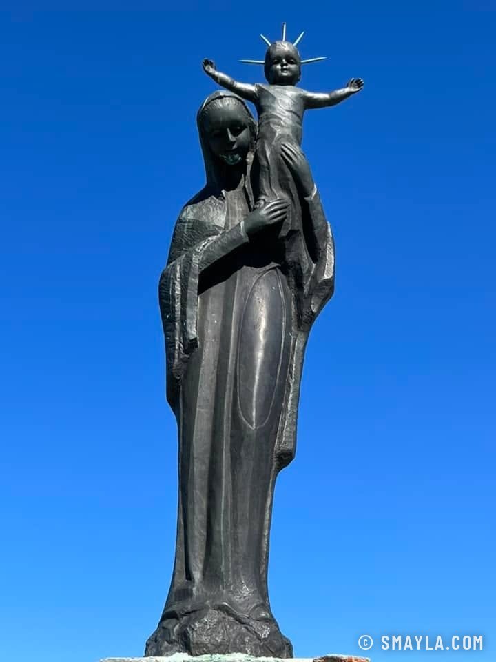 La Vierge au sommet du Mont Noble