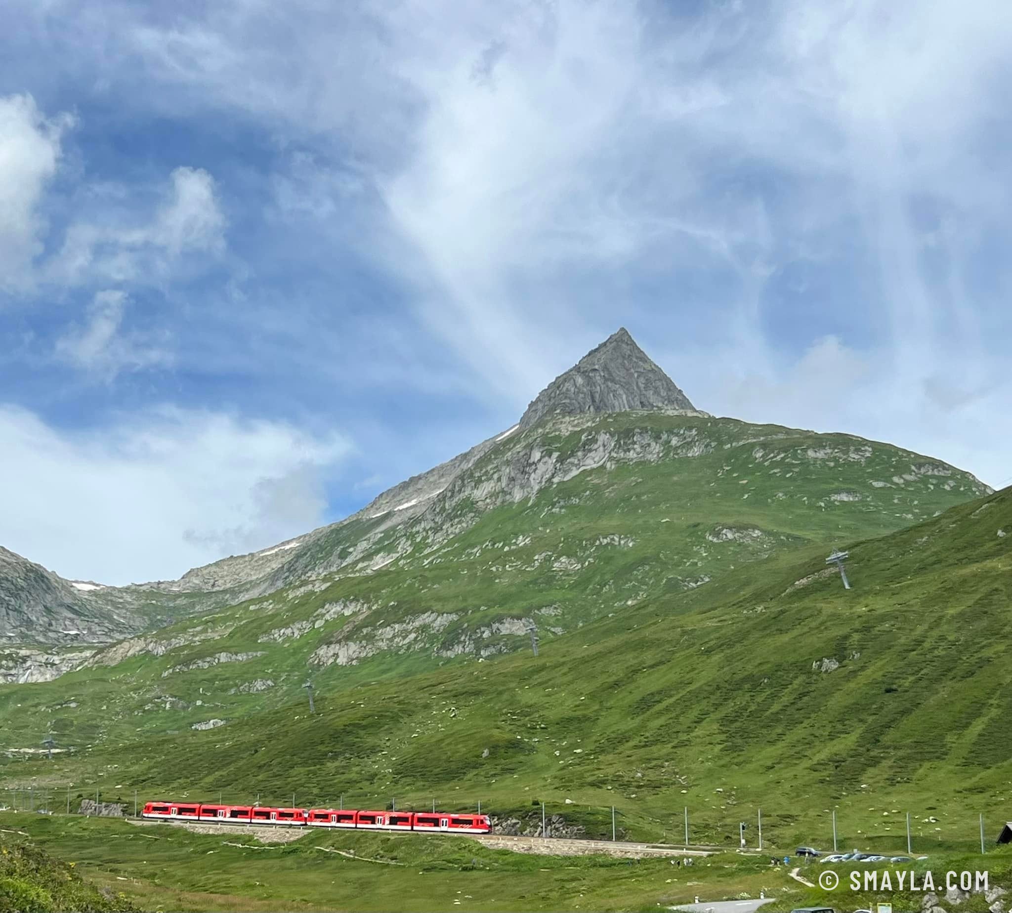 The glacier train below the pass