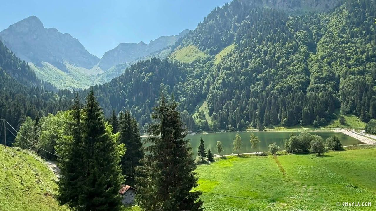 Le lac des Plagnes