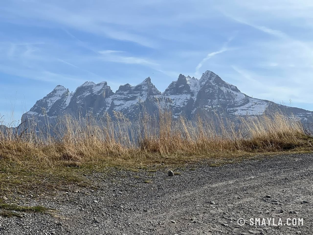 Les Dents du Midi au-dessus de la piste