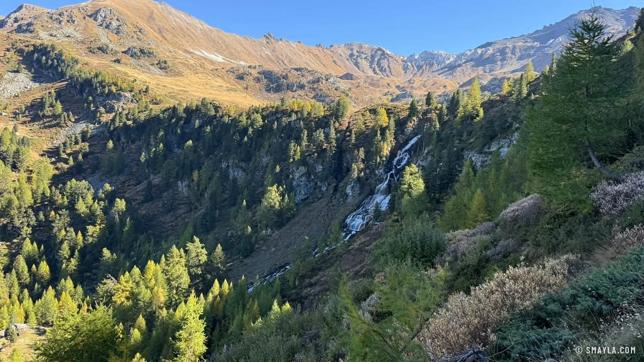 Le vallon de Réchy en automne