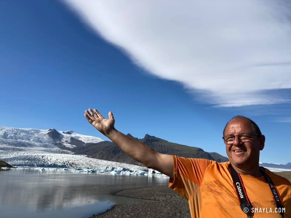 Christian devant le glacier