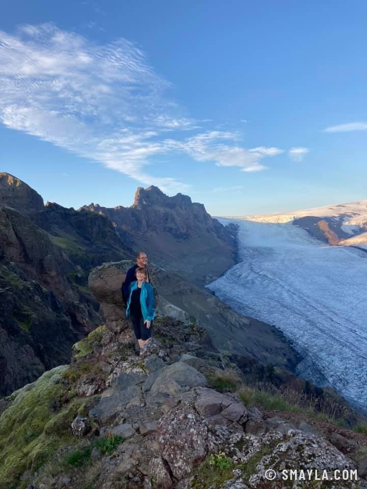 Le sentier au-dessus du glacier