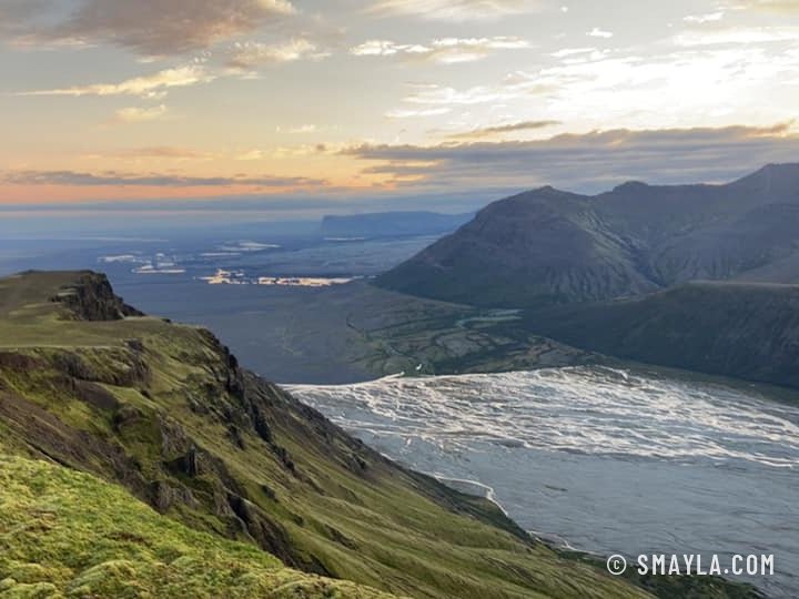 Le glacier dans la lumière du soir