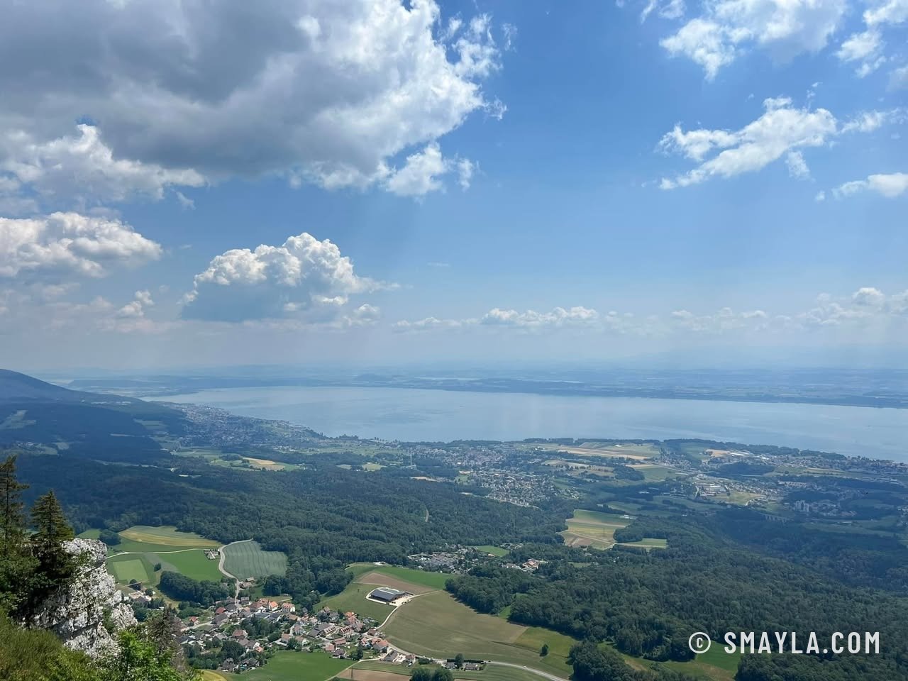 Rochefort et le lac de Neuchâtel