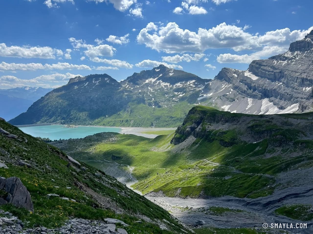 Lac de Salanfe from above