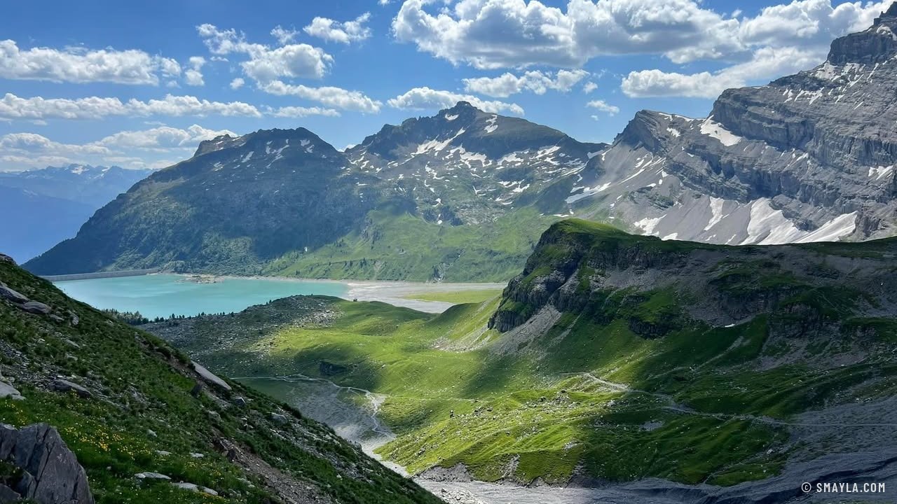 Lac de Salanfe from above