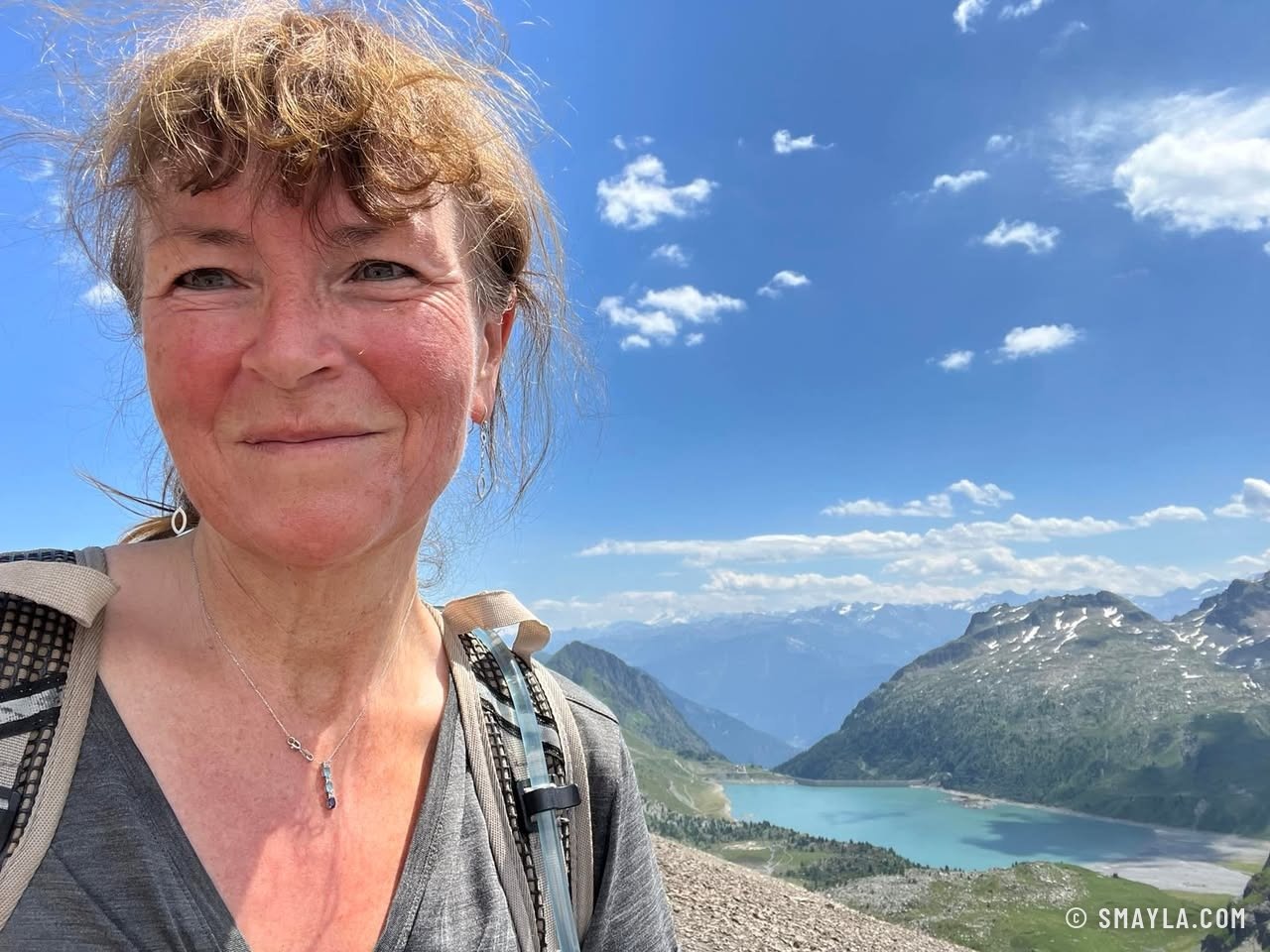 Emmanuelle at the pass