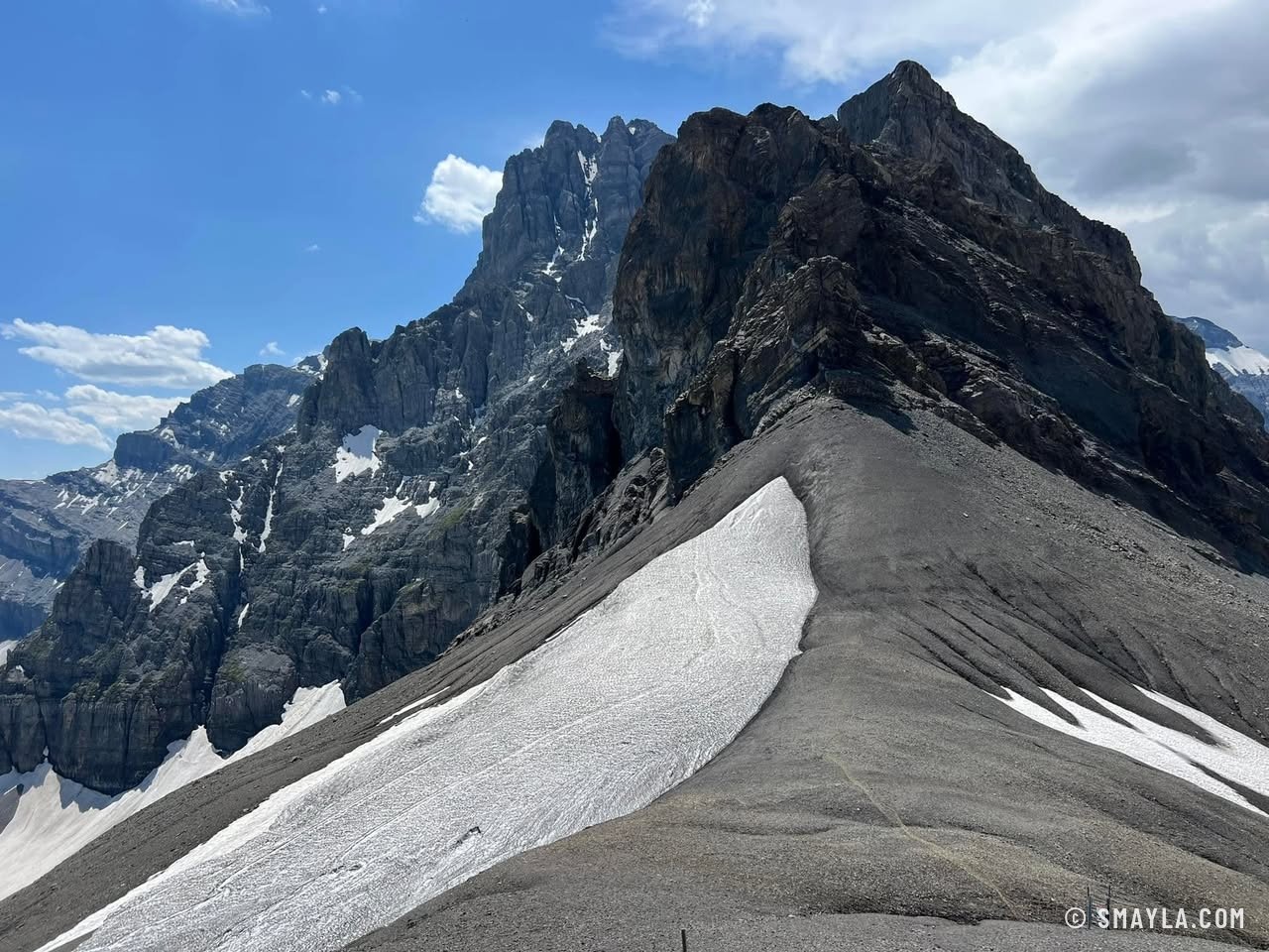 Ridges above the pass