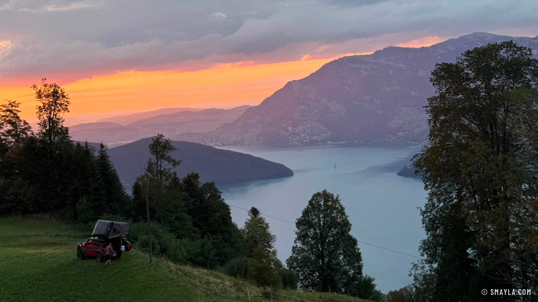 Coucher de soleil sur le lac des Quatre-Cantons